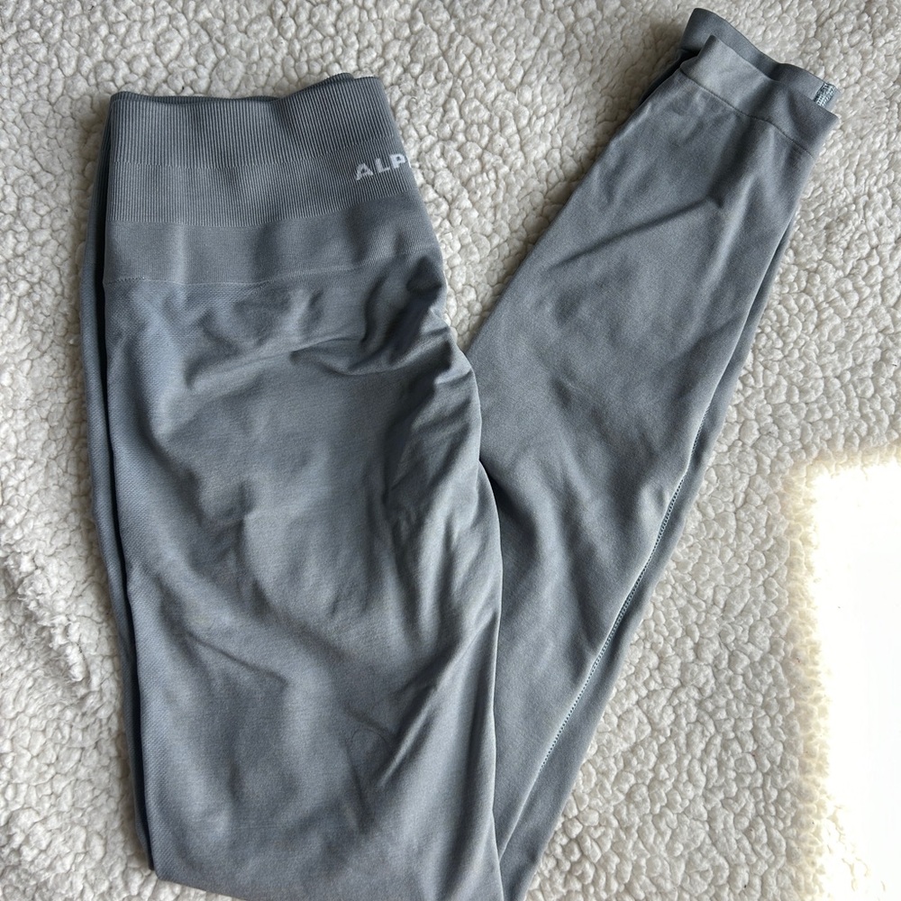 Amplify Legging